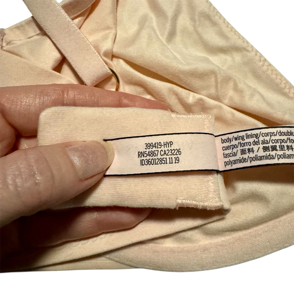 Victoria's Secret Blush Pink Incredible Unlined Plunge Underwire Bra Size 32DDD - Picture 7 of 10